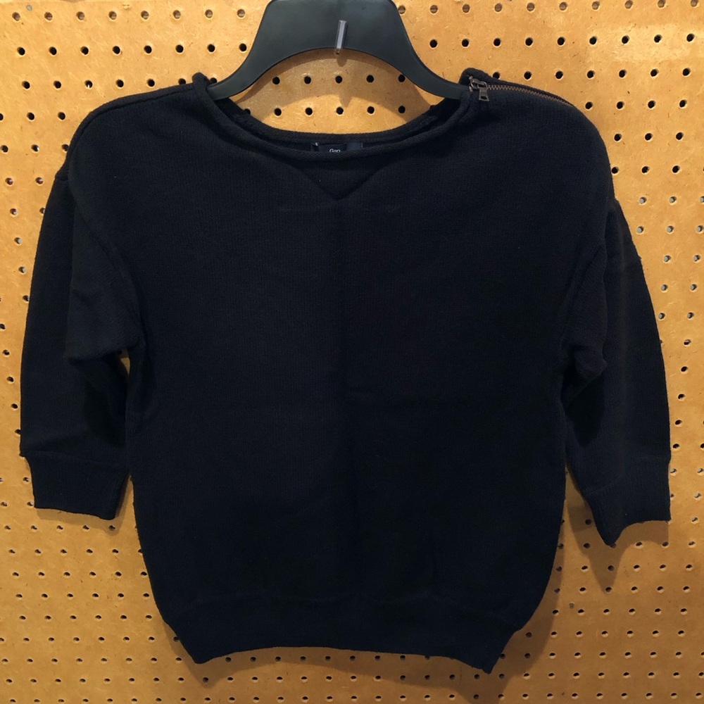 Gap Black Quarter Sleeve Zipper Sweater Top